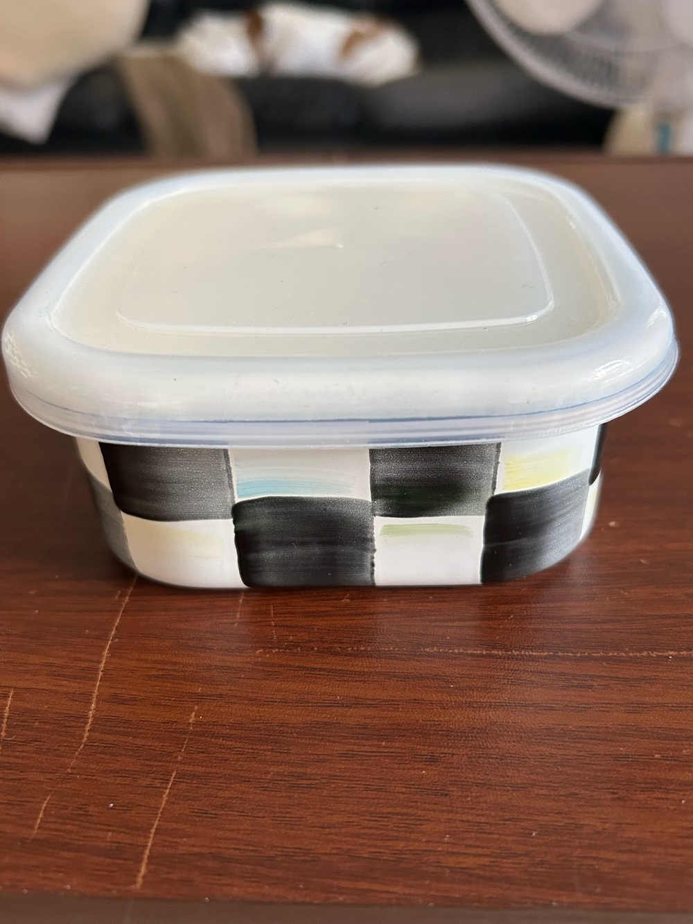 NWOT Mackenzie Childs courtly check 5.5 x 5.5 x 2“, storage container with lid